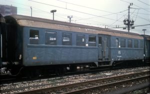 carrozza-corbellini-seconda-classe-grigio-ardesia