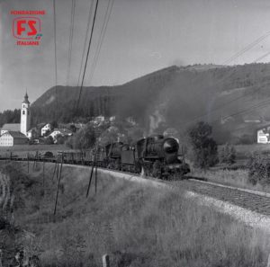 741 142 Locomotiva vapore treno merci Brennero FS Fondazione